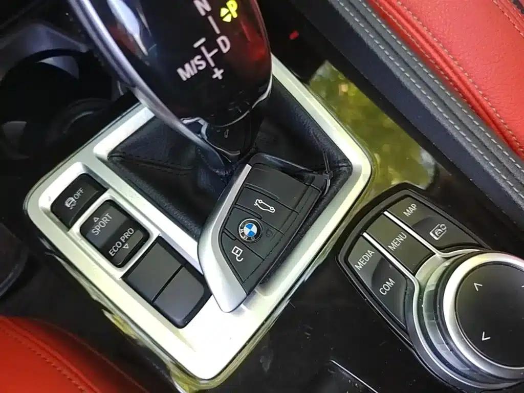 2022 BMW 1 Series 125i M Sport Shadow Edition — миниатюра 9