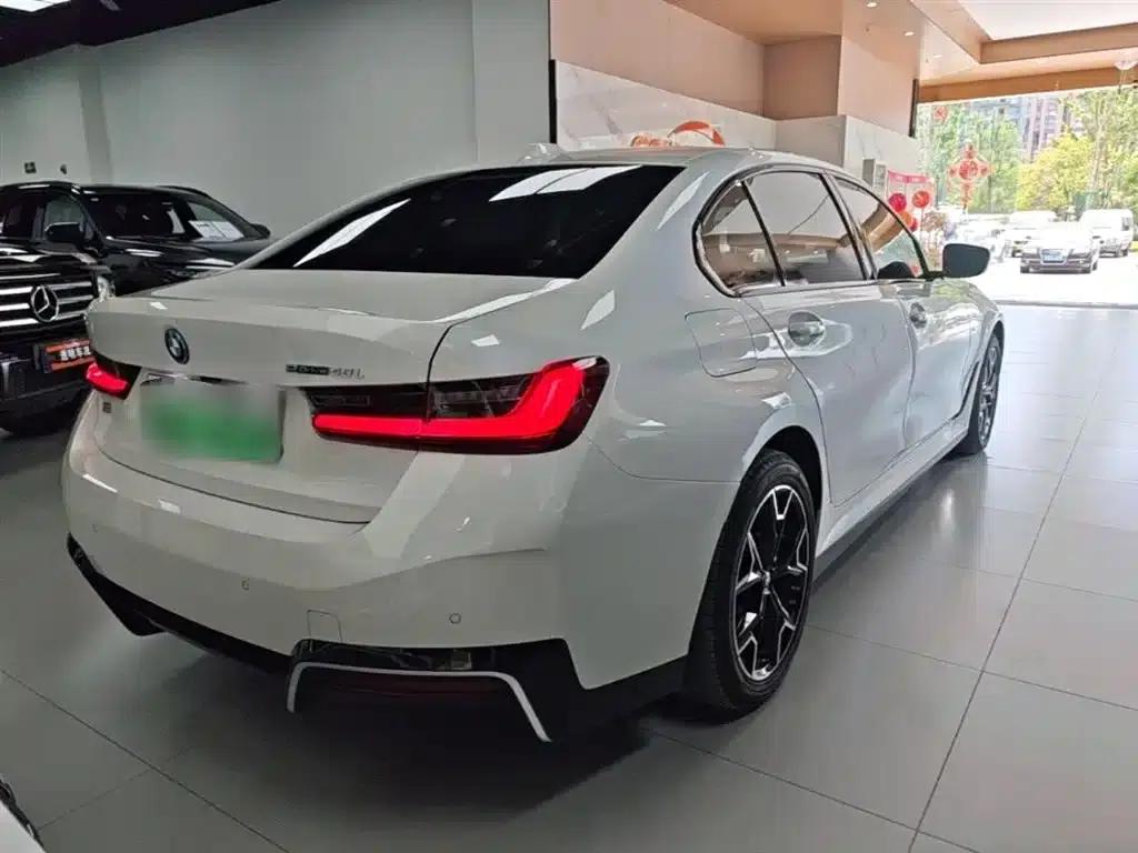 BMW i3 2024 eDrive 40 L Shadow Edition — миниатюра 7