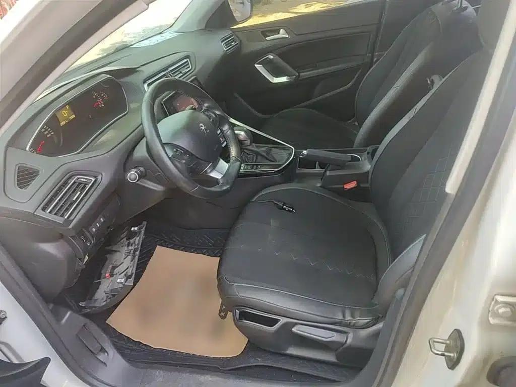 Peugeot 308 2016 1.6L Automatic Luxury Edition — миниатюра 15