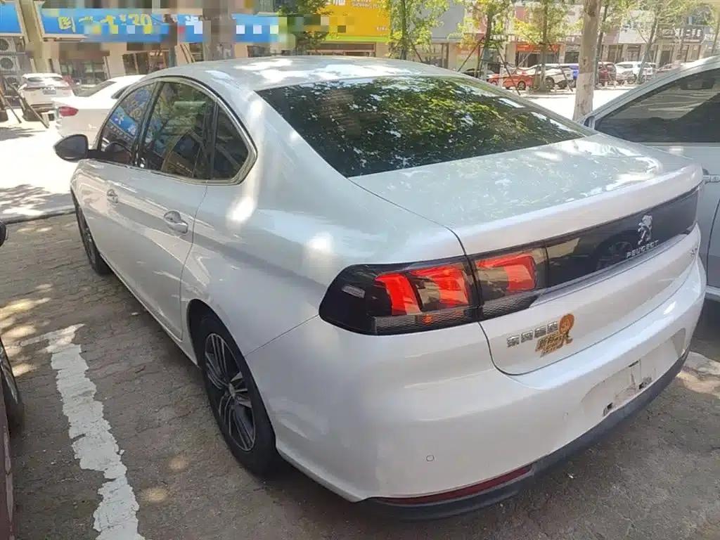 Peugeot 308 2016 1.6L Automatic Luxury Edition — миниатюра 5