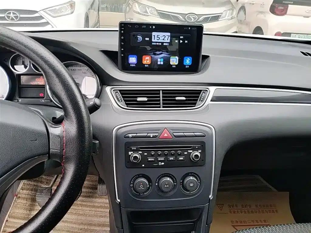 Peugeot 308 2014 Enjoy Edition Classic 1.6L Manual Premium Model — миниатюра 13