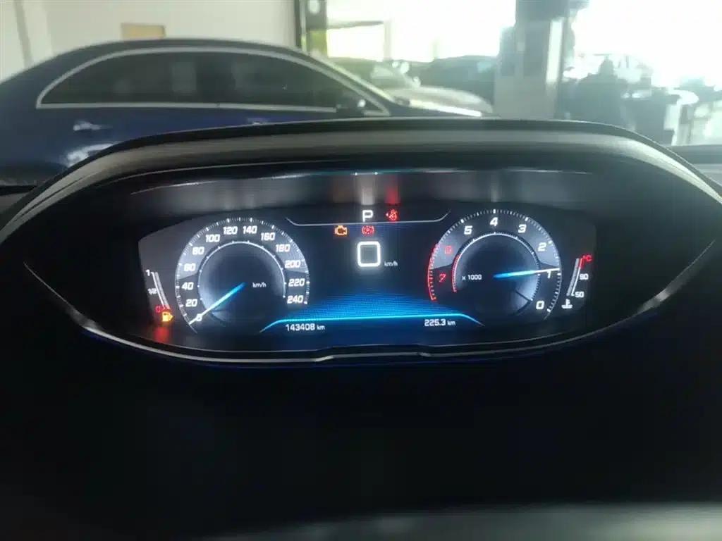Peugeot 4008 2018 350THP Elite Edition — миниатюра 12