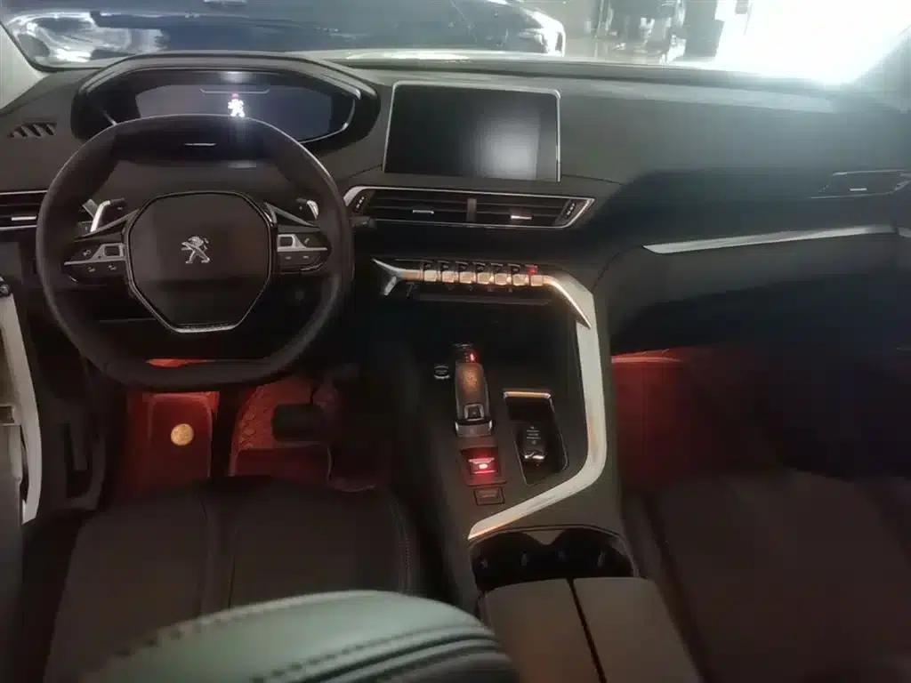 Peugeot 4008 2018 350THP Elite Edition — миниатюра 10
