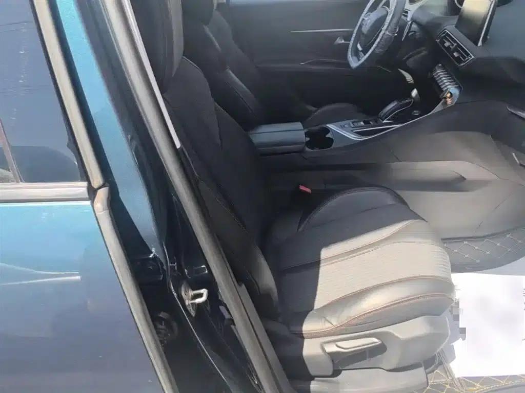 Peugeot 5008 2017 350THP 5-seater Elite Edition — миниатюра 25