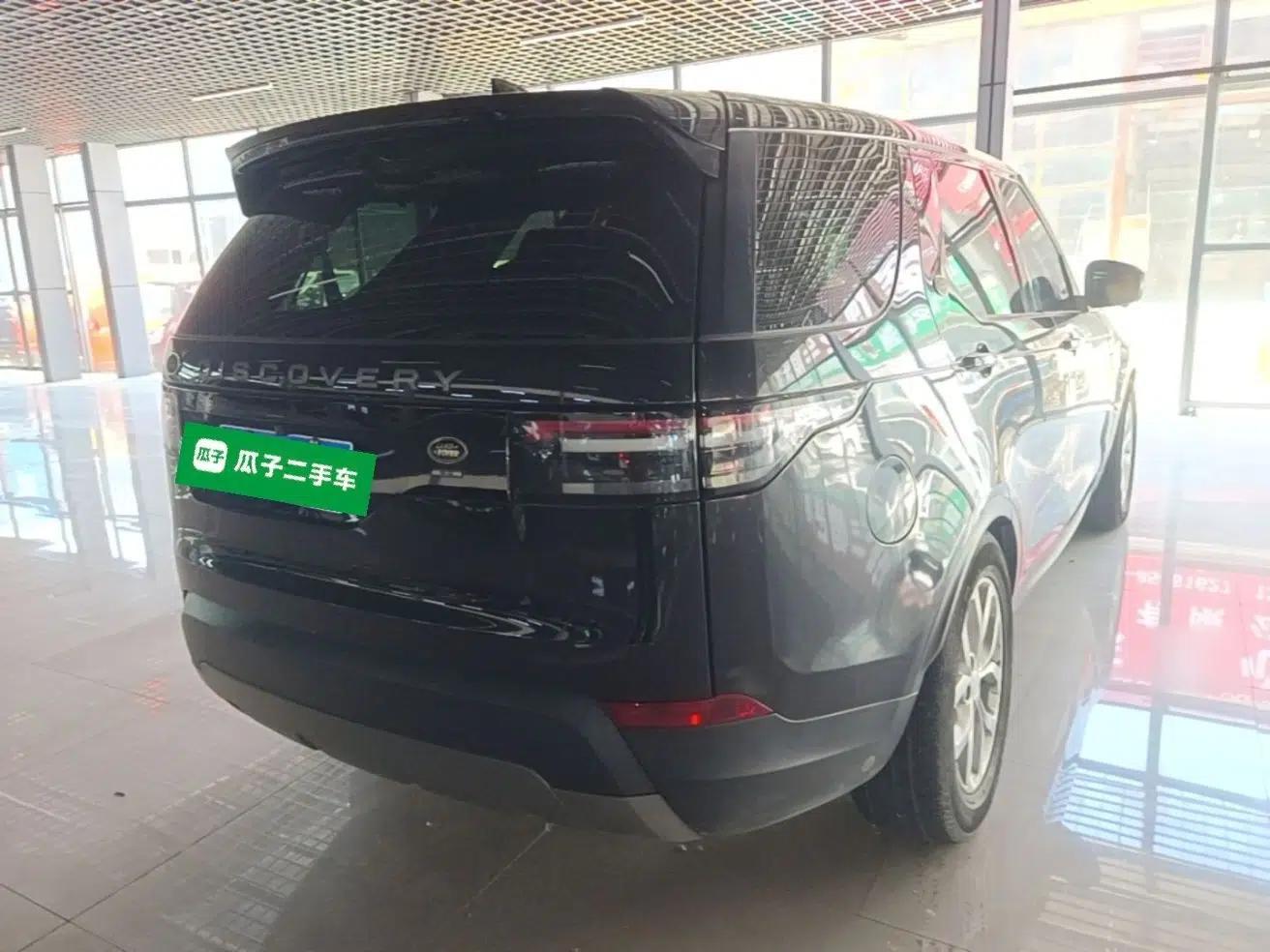 Land Rover Discovery 2017 5th Generation 3.0 V6 SE — миниатюра 4