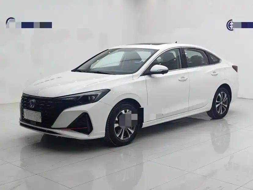 Changan Eado 2024 PLUS Blue Whale NE 1.4T GDI DCT High-Performance Edition — миниатюра 1