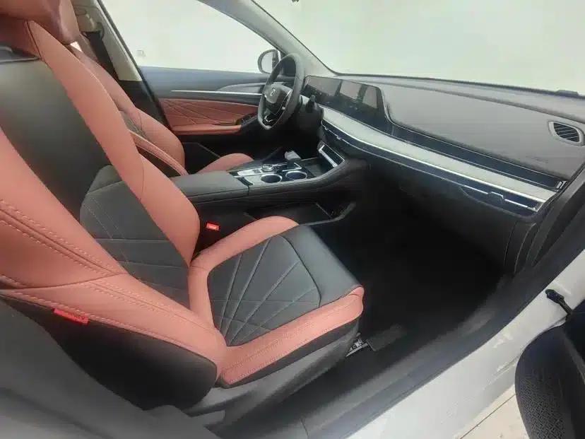 Changan Eado 2024 PLUS Blue Whale NE 1.4T GDI DCT High-Performance Edition — миниатюра 9