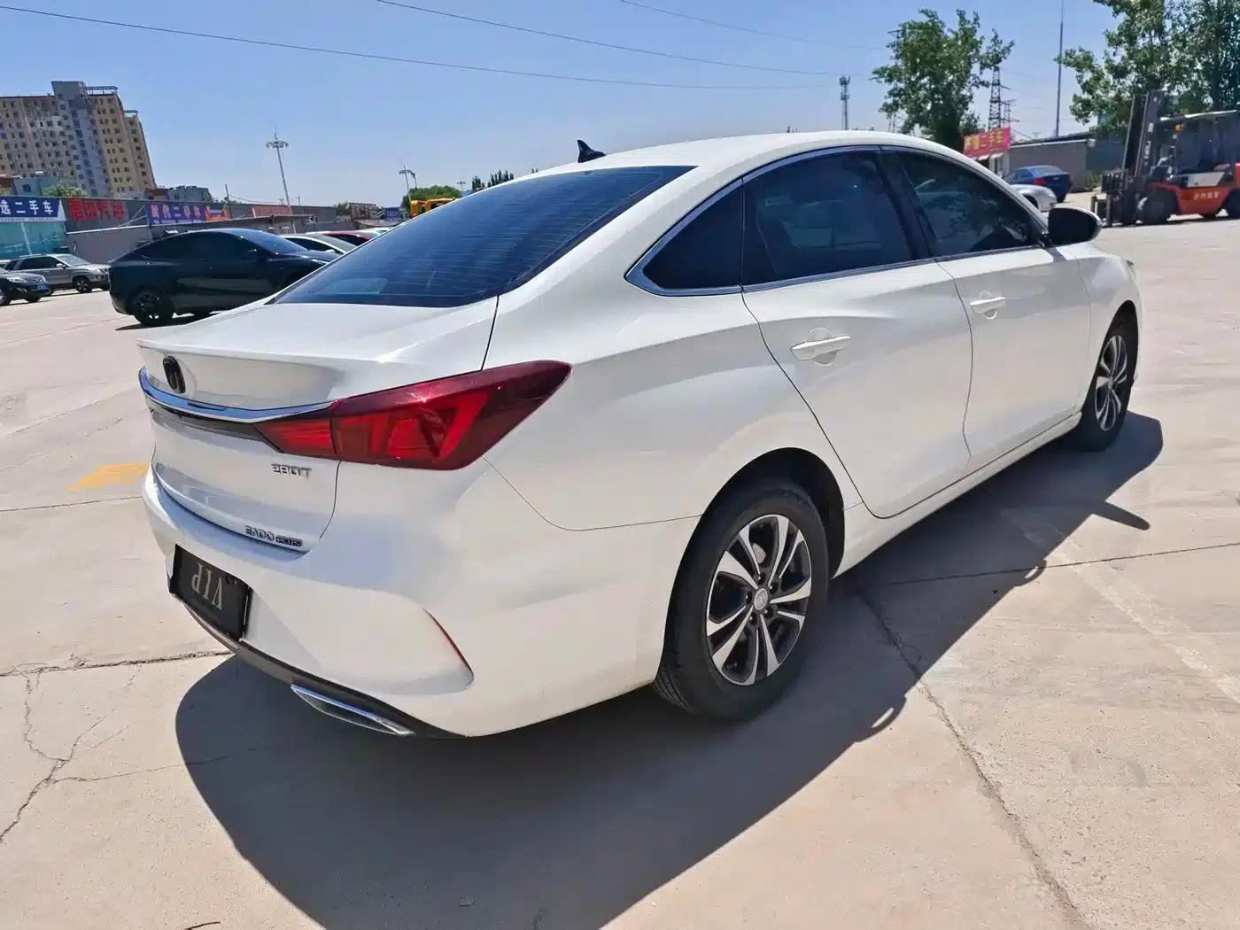 Changan Eado 2020 PLUS Blue Whale NE 1.4T GDI DCT Premium Edition — миниатюра 12