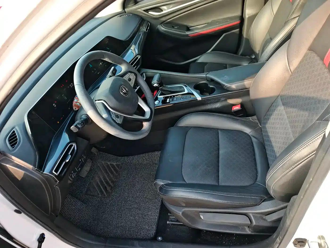 Changan Eado 2020 PLUS Blue Whale NE 1.4T GDI DCT Premium Edition — миниатюра 30