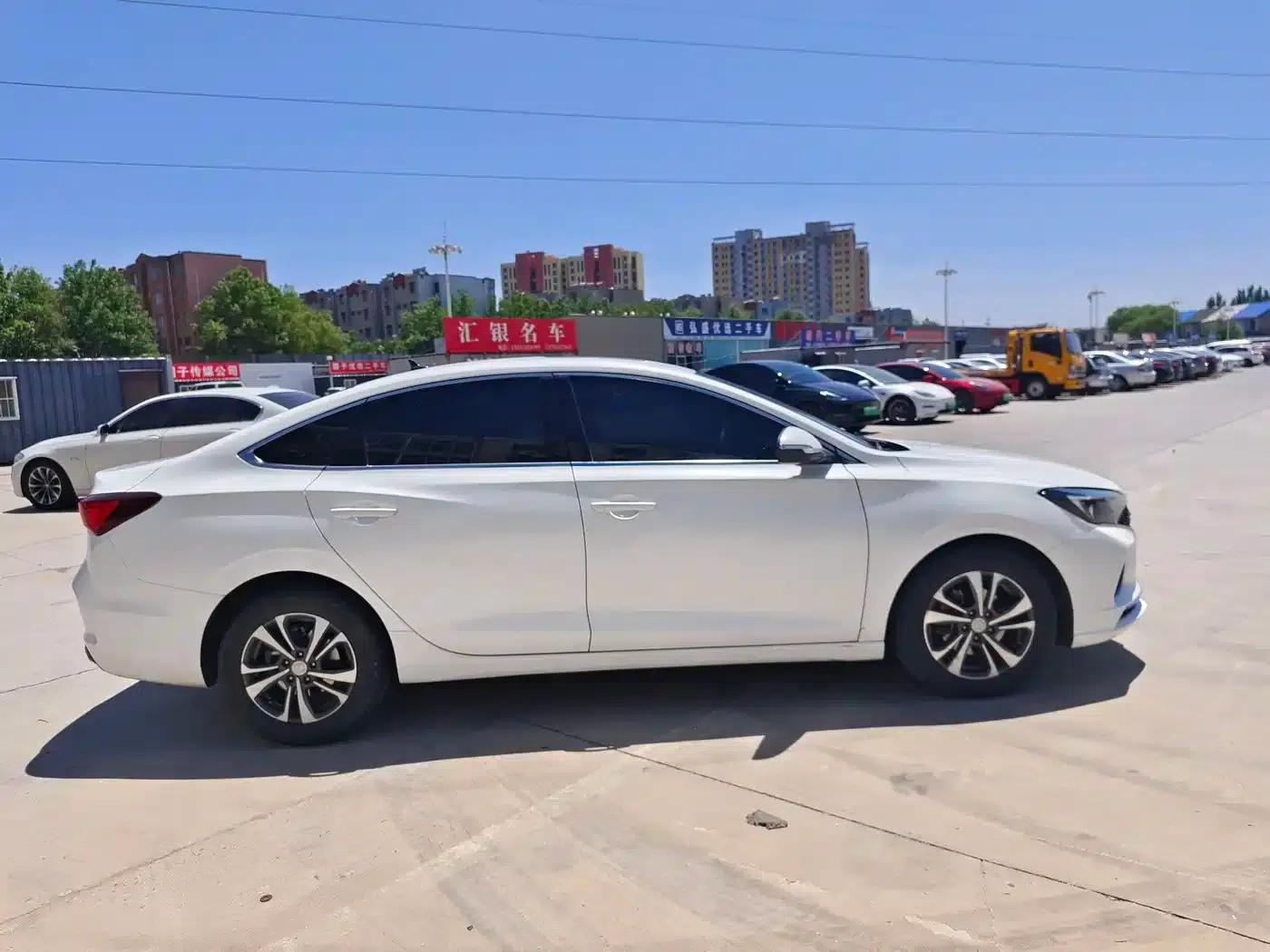 Changan Eado 2020 PLUS Blue Whale NE 1.4T GDI DCT Premium Edition — миниатюра 7