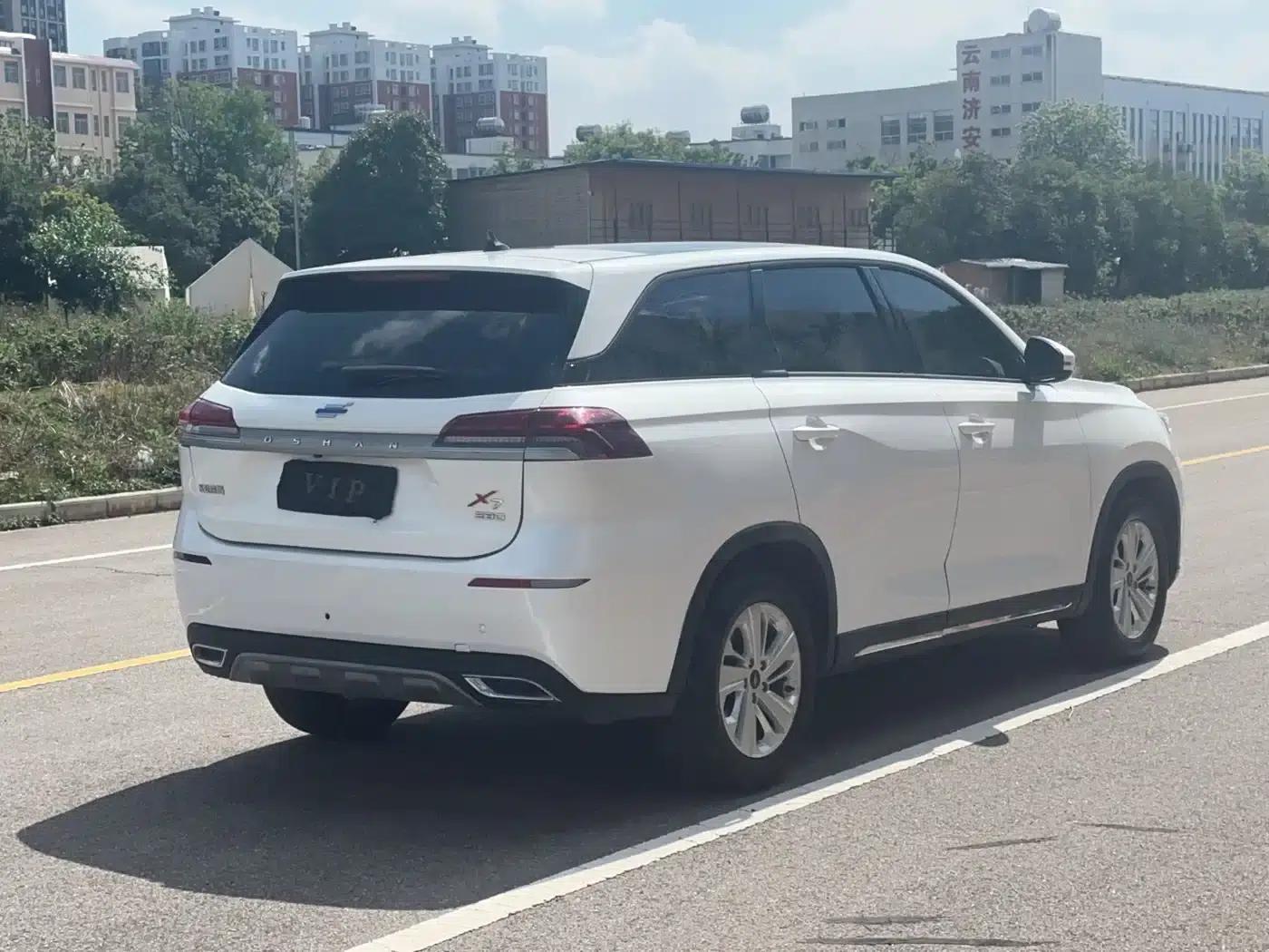 Changan Oushang X7 2020 1.5T Manual Deluxe Edition — миниатюра 5