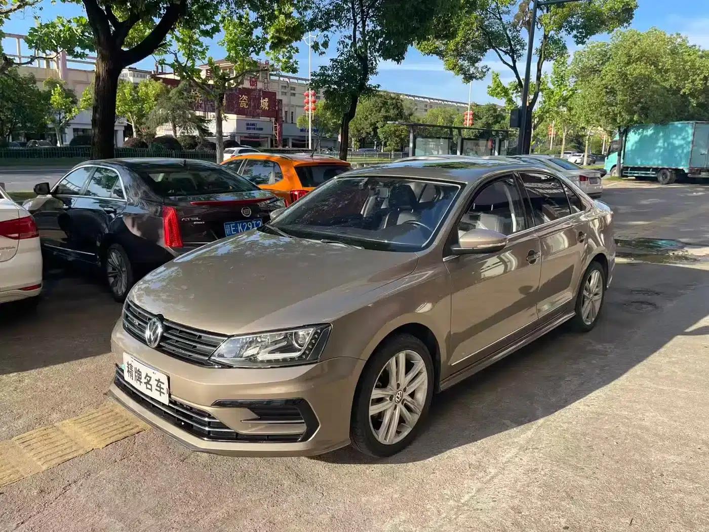 2018 Volkswagen Sagitar 280TSI DSG Dynamic Edition — миниатюра 1