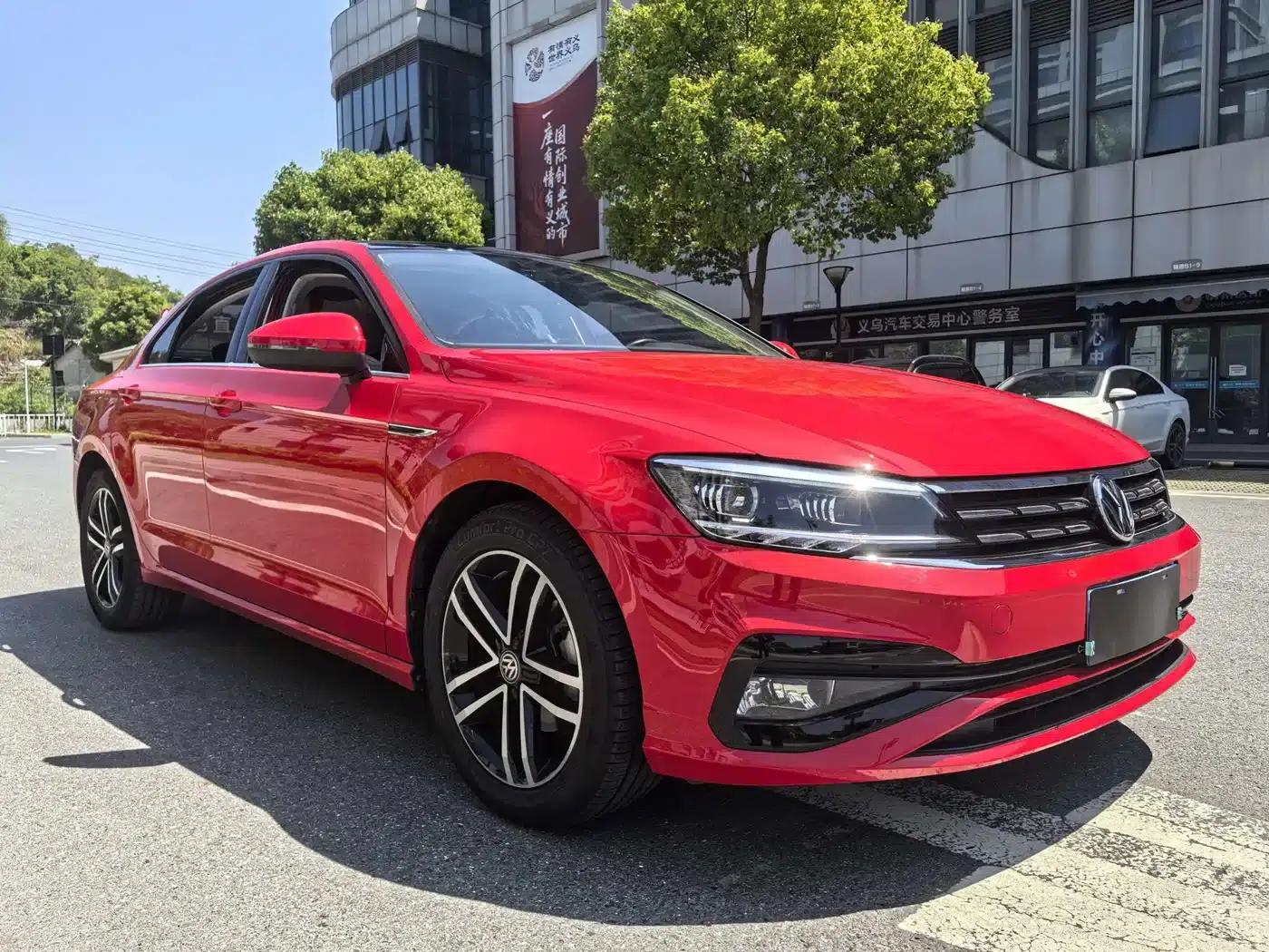 Lamando 2021 Facelift 280TSI DSG Comfort Edition — миниатюра 3