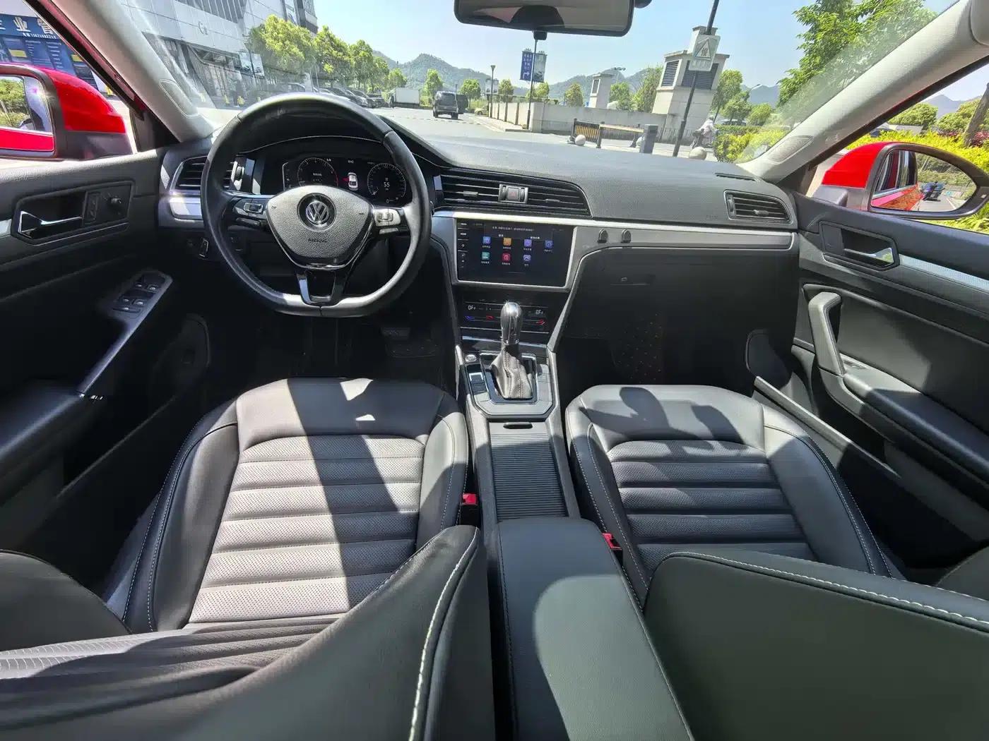 Lamando 2021 Facelift 280TSI DSG Comfort Edition — миниатюра 5