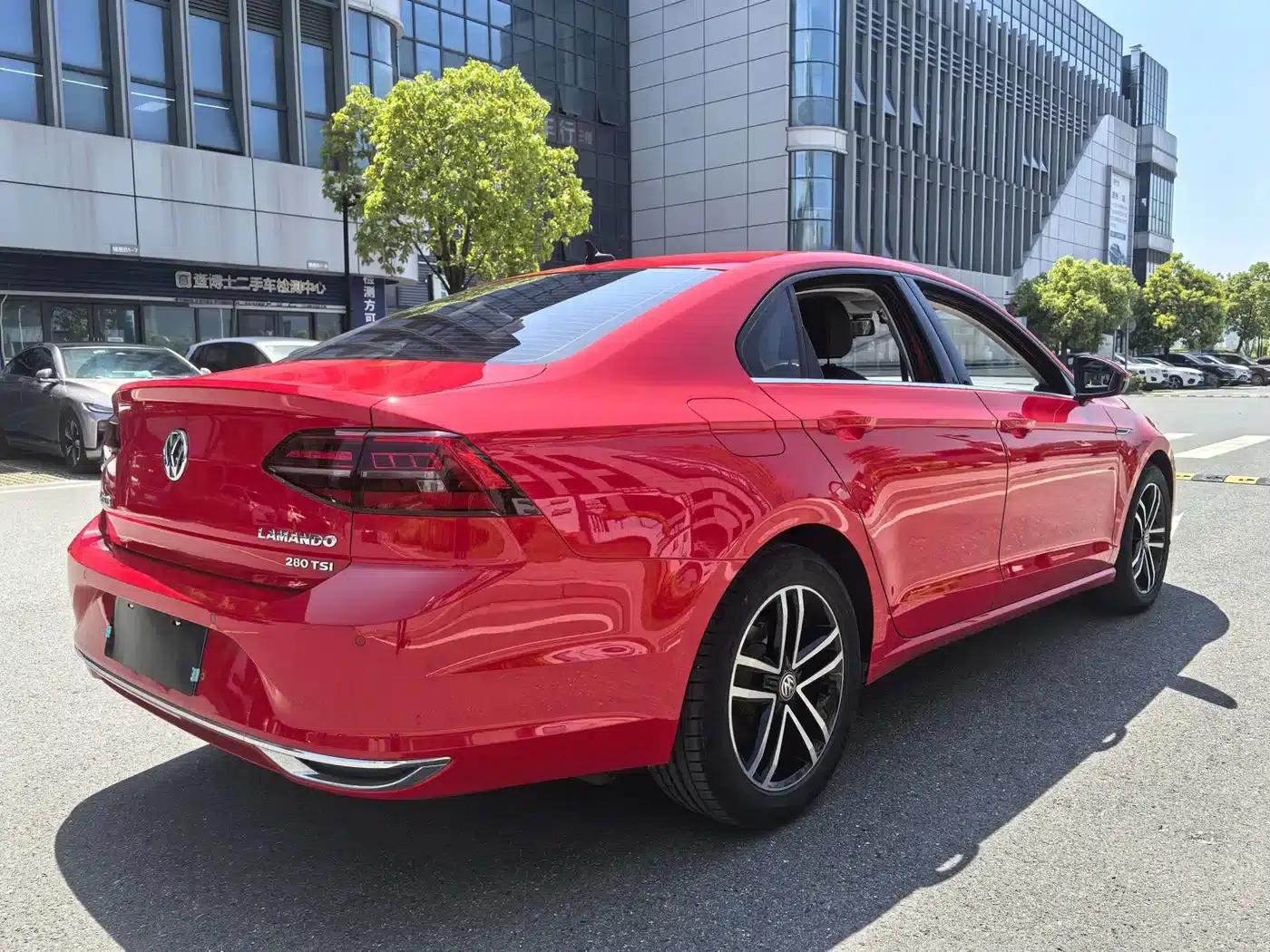 Lamando 2021 Facelift 280TSI DSG Comfort Edition — миниатюра 8