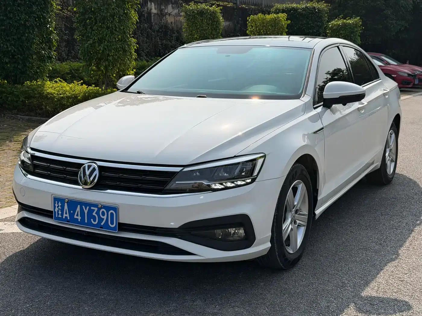 Lamando 2021 230TSI DSG Fashion Edition — миниатюра 1