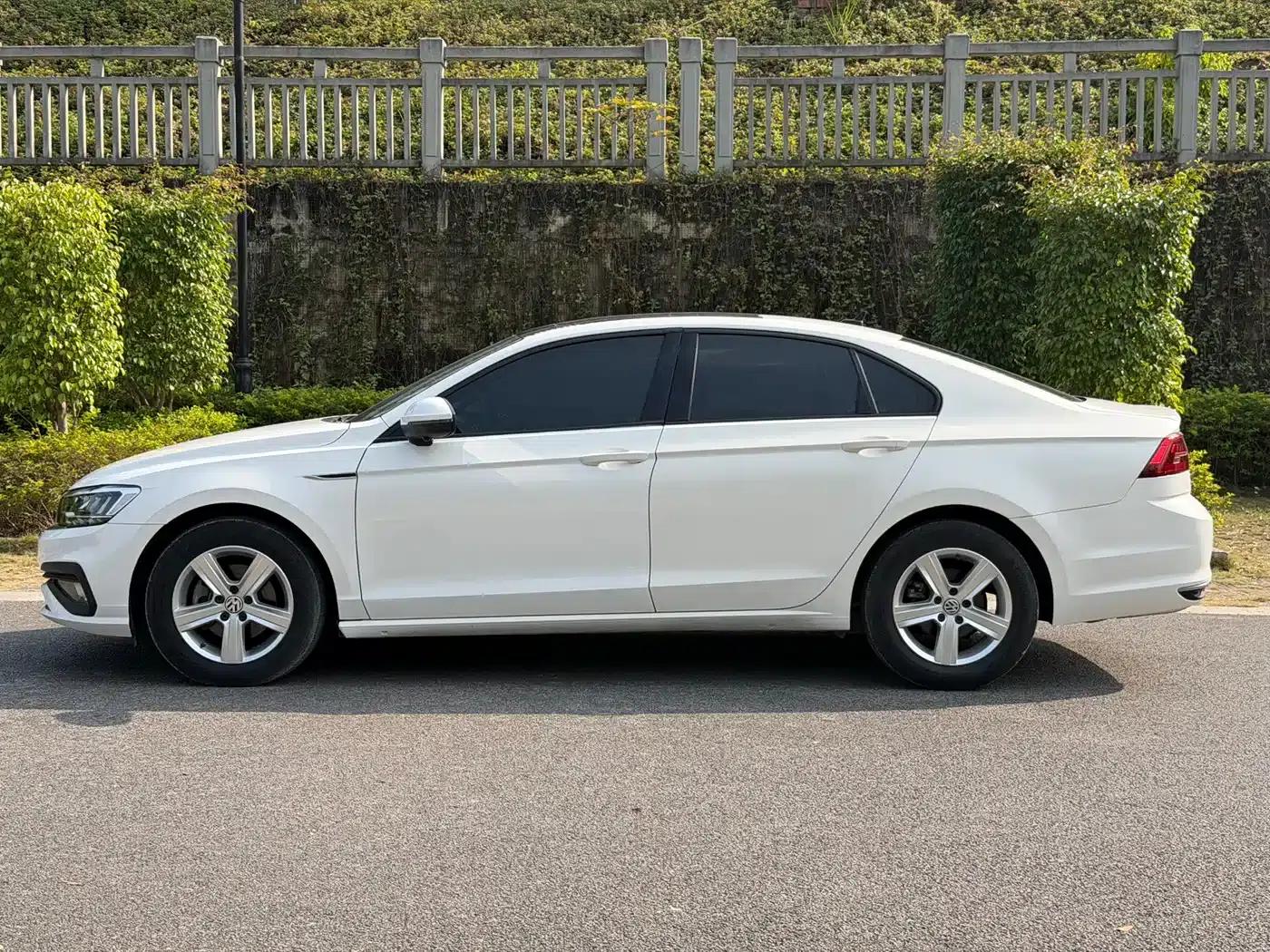 Lamando 2021 230TSI DSG Fashion Edition — миниатюра 3