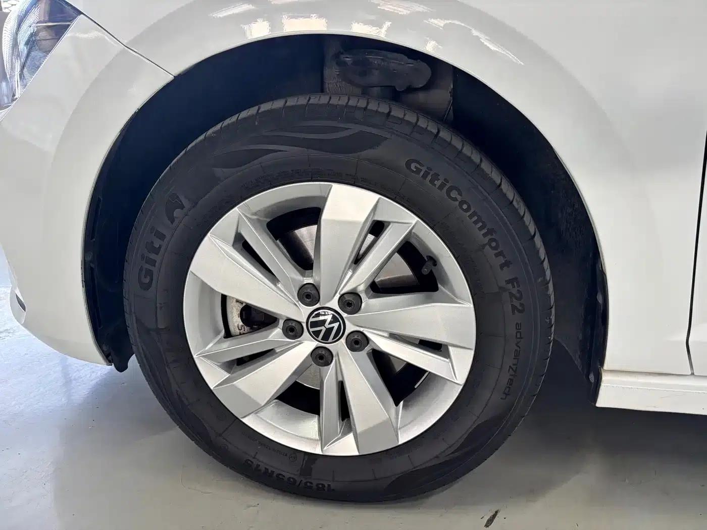 2023 Polo Facelift Plus 1.5L Automatic Enjoy Life Edition — миниатюра 9