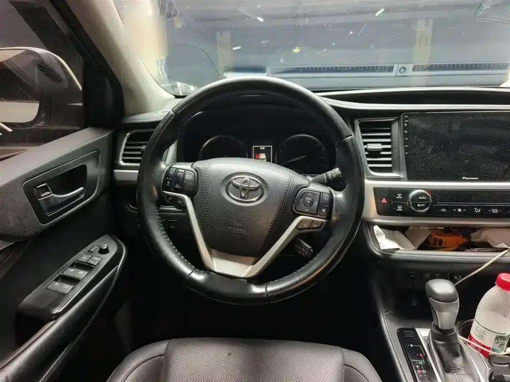 2018 Toyota Highlander 2.0T 4WD Luxury 7-seater (National V Emission Standard) — миниатюра 3