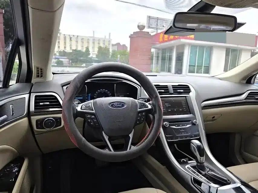 2013 Ford Mondeo 2.0L GTDi200 Luxury — миниатюра 9