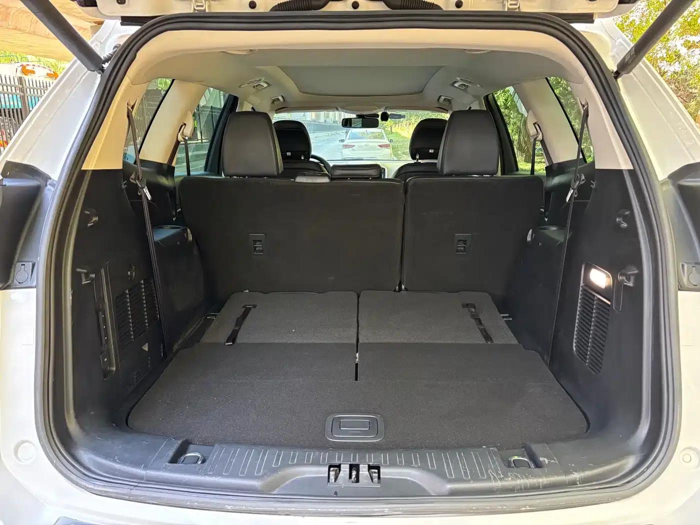 2016 Ford Edge EcoBoost 245 2WD Luxury 7-seater — миниатюра 17