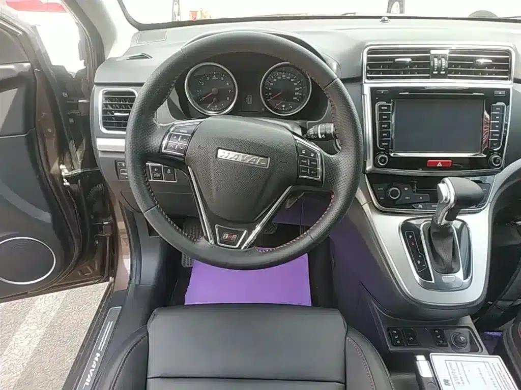 Haval H6 2015 Sport Edition 1.5T Automatic 2WD Luxury — миниатюра 11