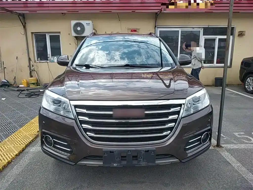 Haval H6 2015 Sport Edition 1.5T Automatic 2WD Luxury — миниатюра 3