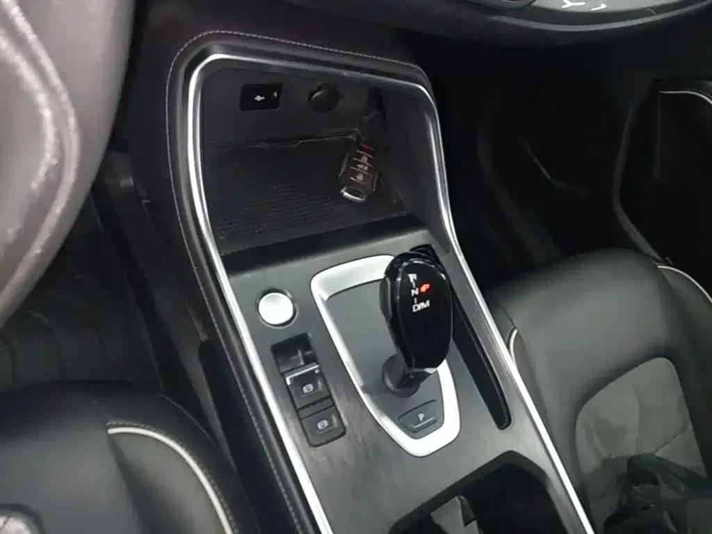 Haval H6 2023 National Trend Edition 1.5T Automatic Urban Edition — миниатюра 14
