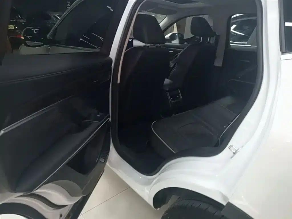 Haval H6 2023 National Trend Edition 1.5T Automatic Urban Edition — миниатюра 17