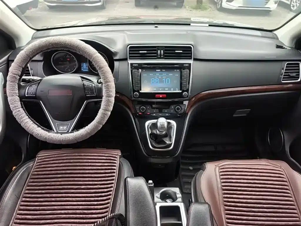 Haval H6 2014 Sport Edition 1.5T Manual 2WD Elite — миниатюра 10
