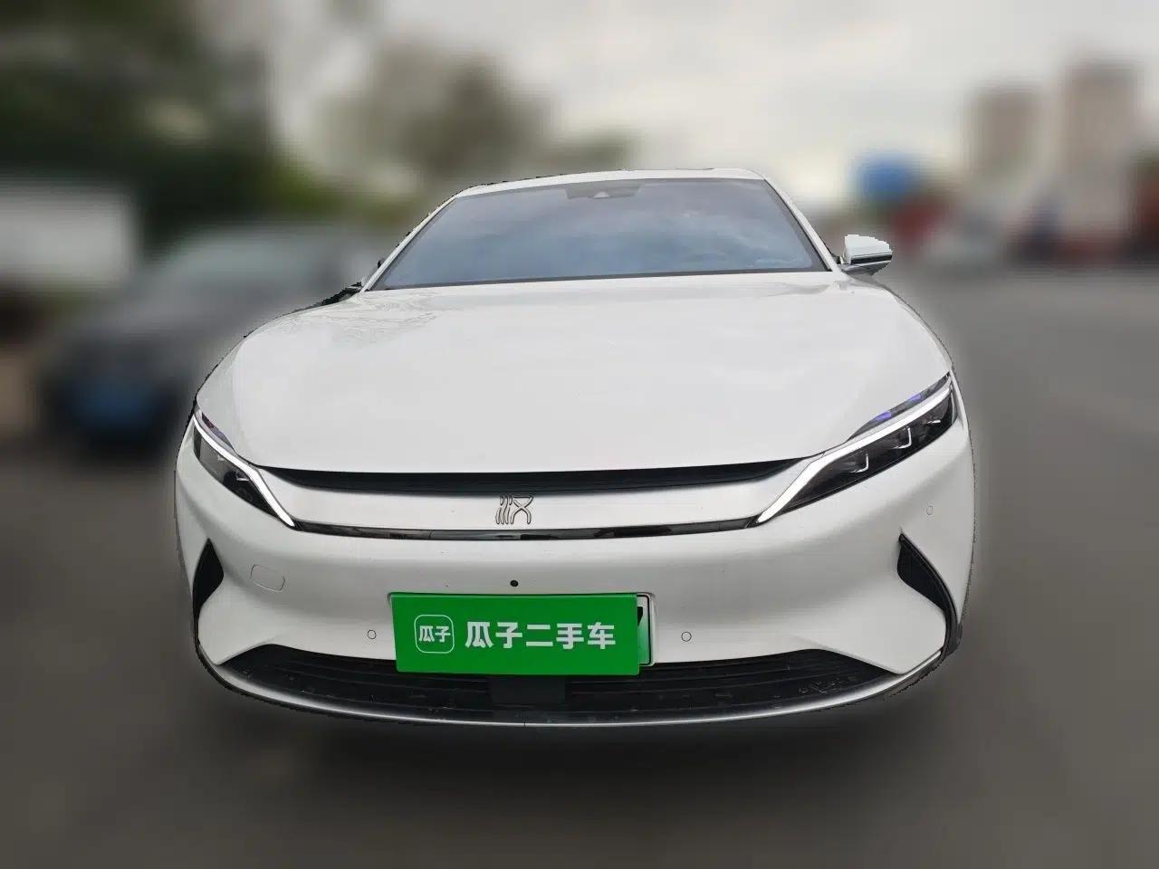 BYD Han 2020 EV Four-Wheel Drive High-Performance Flagship Model — миниатюра 2