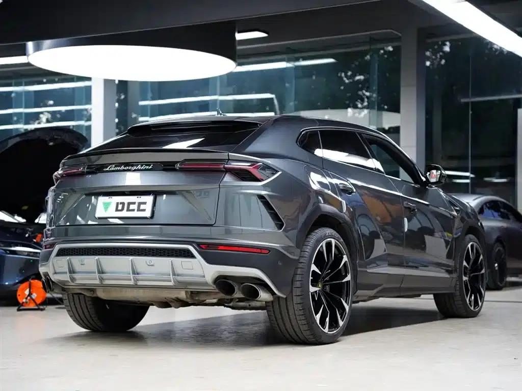 2018 Urus 4.0T V8 — миниатюра 7