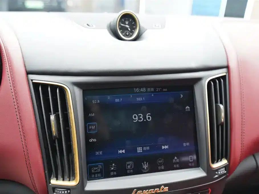 2016 Levante 3.0T Standard Edition — миниатюра 8
