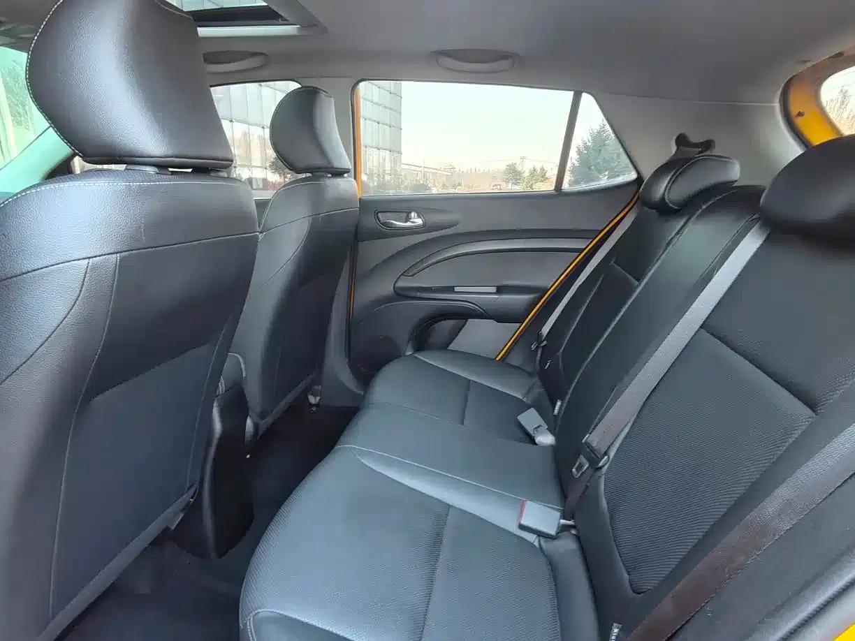 Kia K3 2021 1.4L CVT Enjoy Sunroof Edition — миниатюра 8