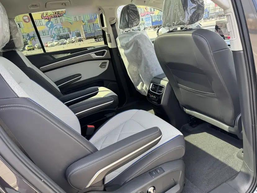 Volkswagen Talagon 2026 Model 450TSI Four-Wheel Drive Flagship 6-Seater — миниатюра 11