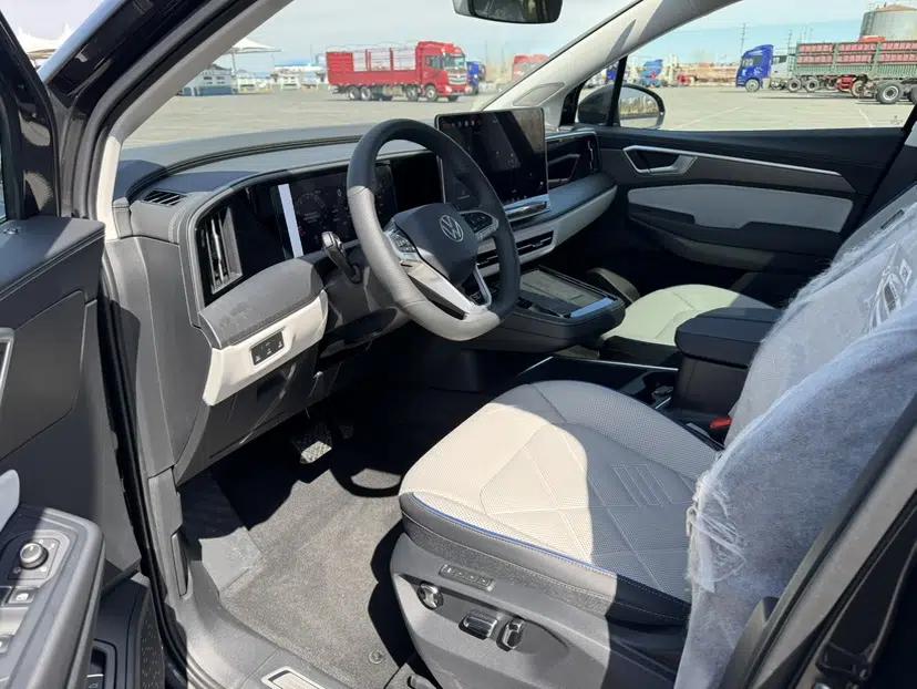Volkswagen Talagon 2026 Model 450TSI Four-Wheel Drive Flagship 6-Seater — миниатюра 15