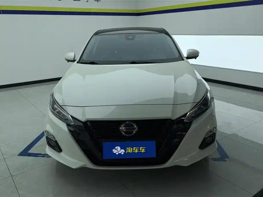 Teana 2020 Facelift 2.0T XL Upper AD1 Smart Navigation Edition — миниатюра 2