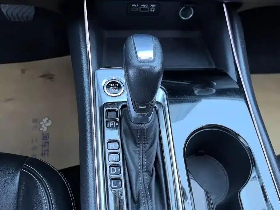 Teana 2020 Facelift 2.0T XL Upper AD1 Smart Navigation Edition — миниатюра 16
