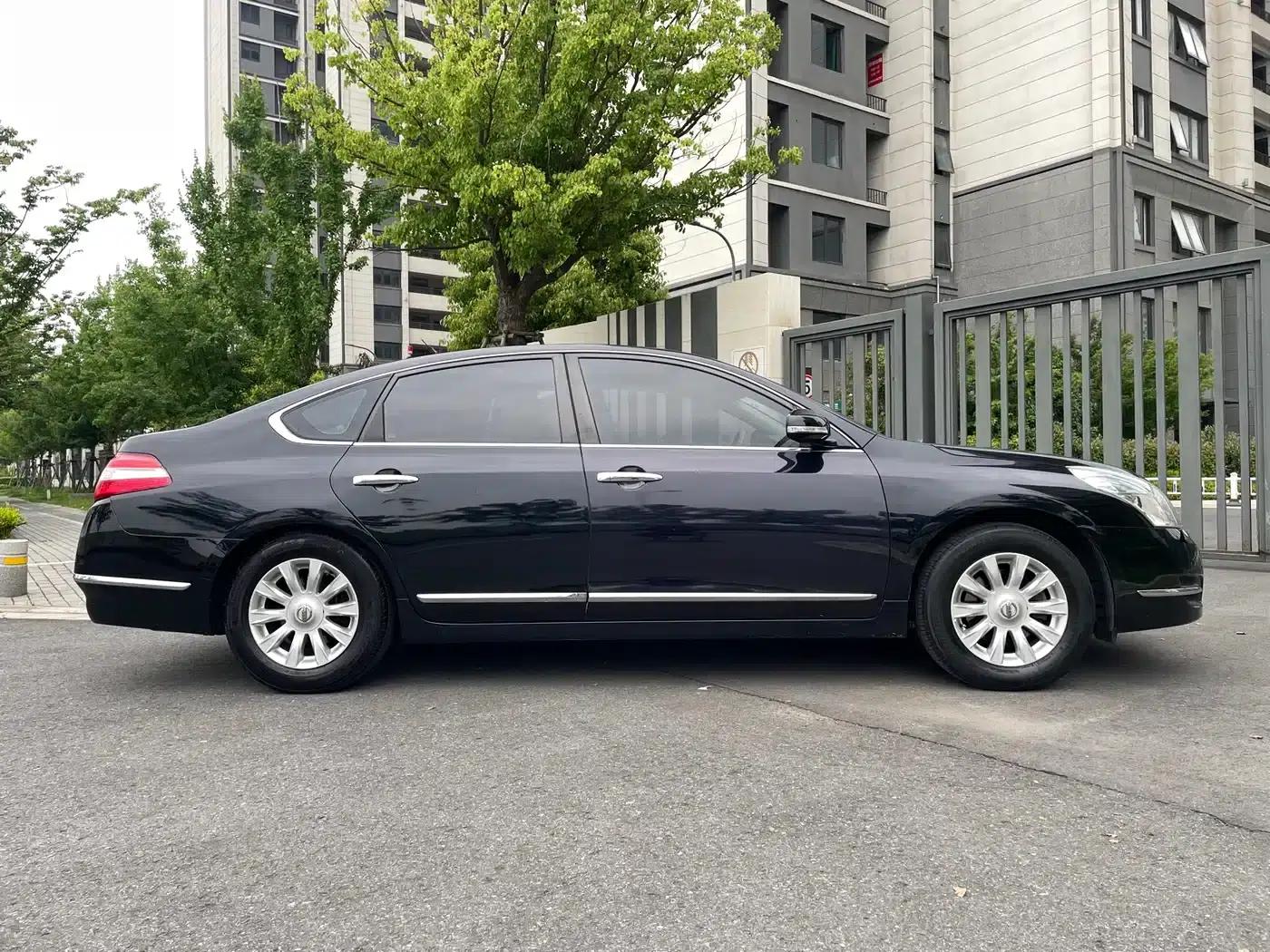 Teana 2010 2.5L XL Anniversary Edition — миниатюра 3