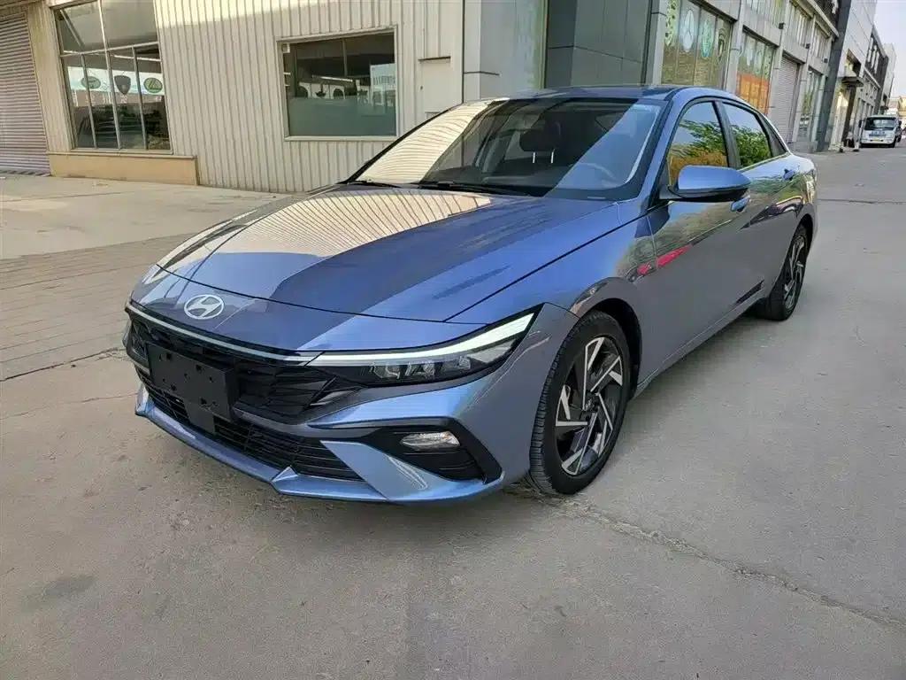 Hyundai Elantra 2023 1.5L CVT GLX Elite Edition — миниатюра 1