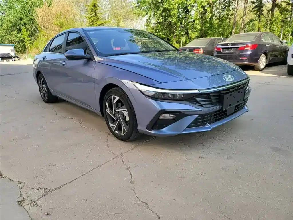 Hyundai Elantra 2023 1.5L CVT GLX Elite Edition — миниатюра 16