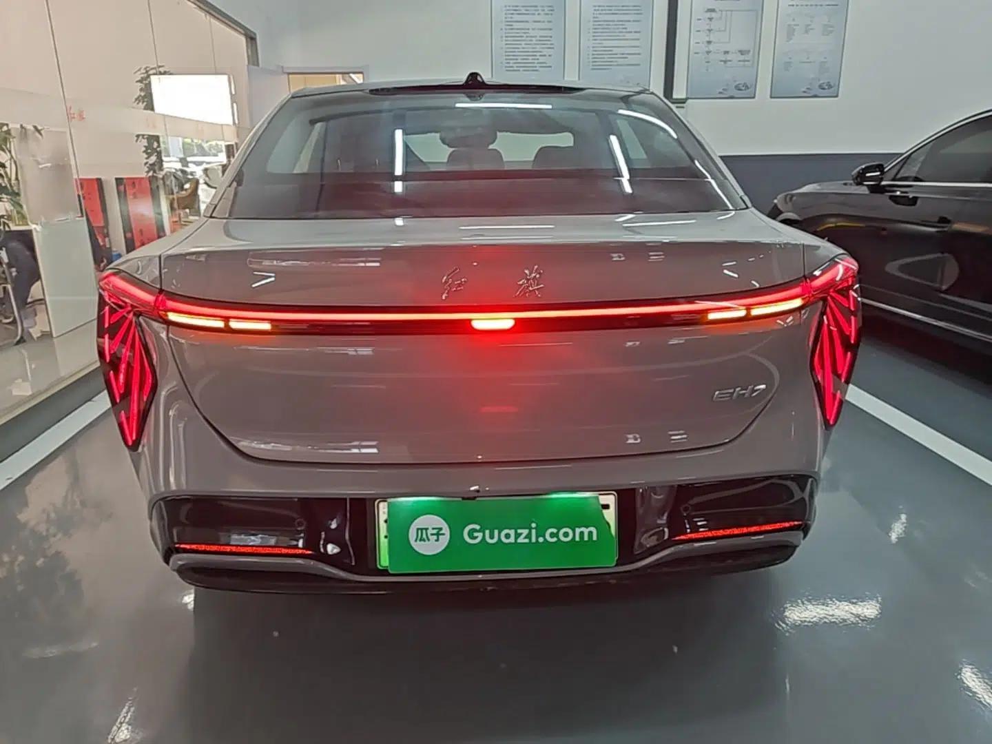 Hongqi EH7 2025 640 All-Wheel Drive Smart Selection Edition — миниатюра 5