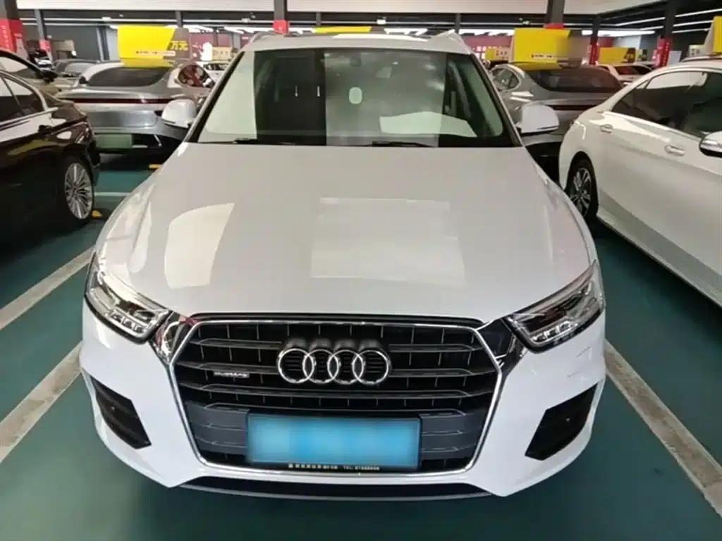Audi Q3 2017 35 TFSI quattro All-Wheel Drive Sport — миниатюра 3