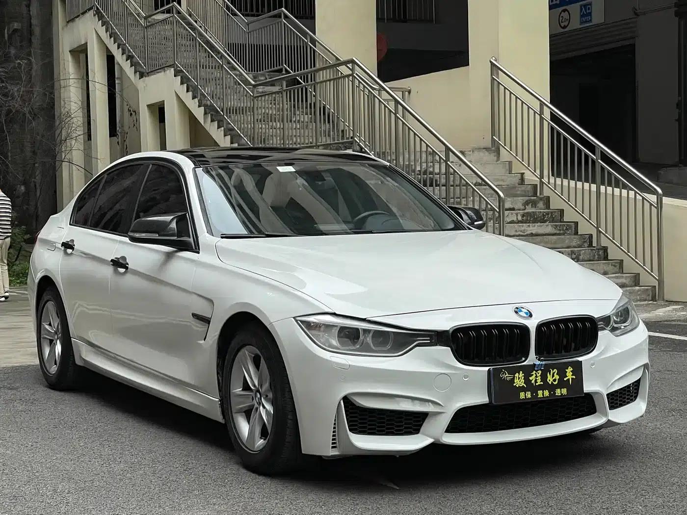 BMW 3 Series 2015 320i Fashion Edition — миниатюра 4