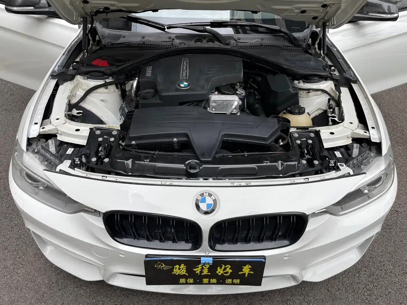 BMW 3 Series 2015 320i Fashion Edition — миниатюра 10