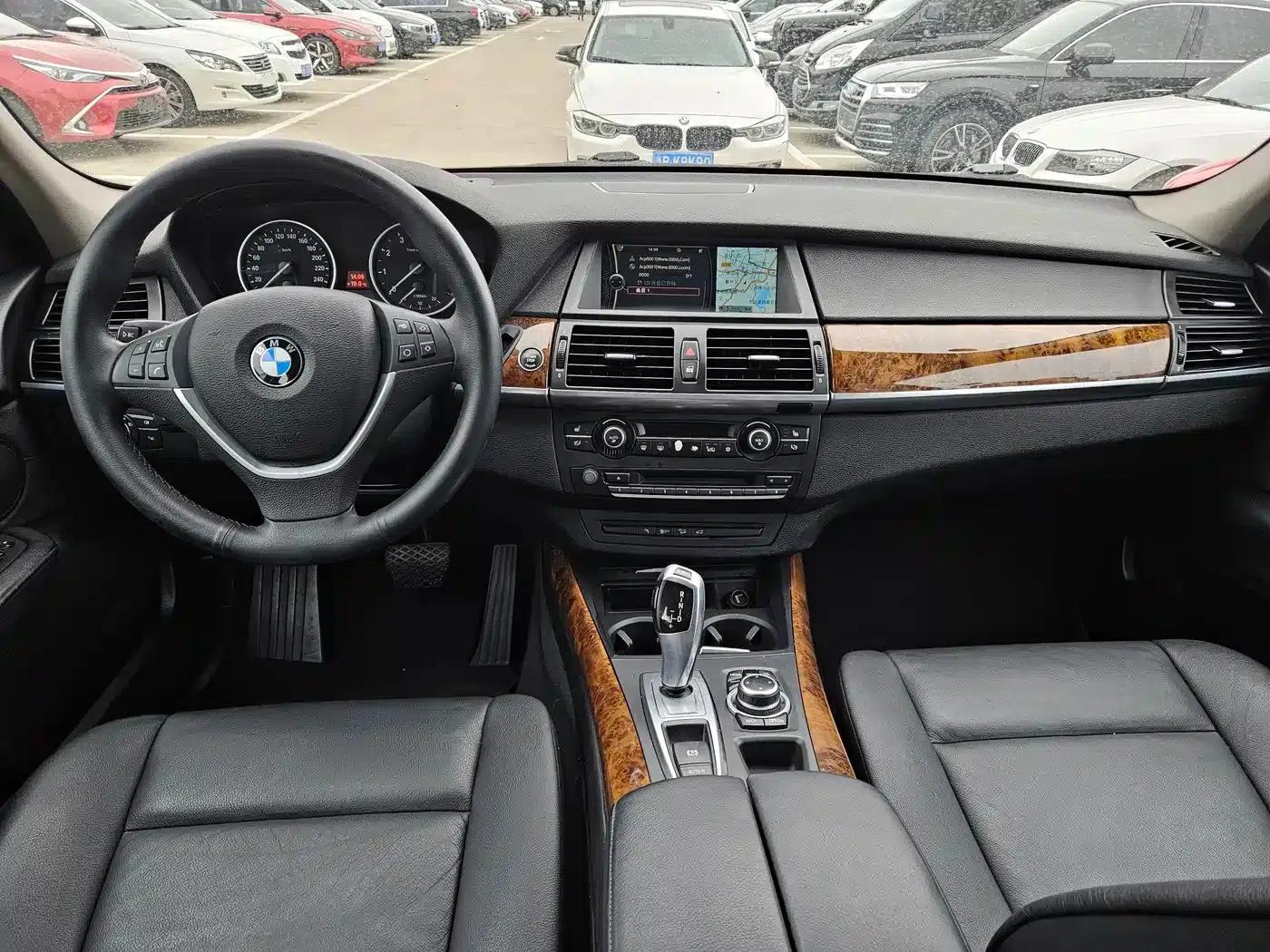 2013 BMW X5 xDrive35i Luxury (Imported) — миниатюра 10