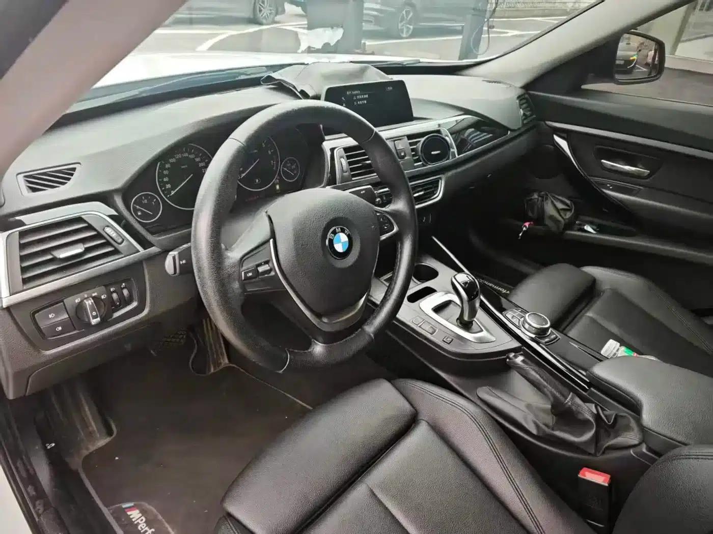 BMW 3 Series GT 2018 320i Fashion Edition — миниатюра 5
