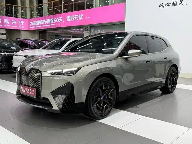 BMW iX M60 2023 M60