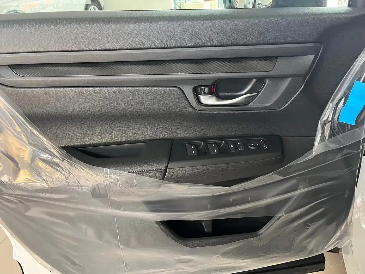 Honda CR-V 2026 Global 30th Anniversary Edition 240TURBO 2WD Vitality Version — миниатюра 6