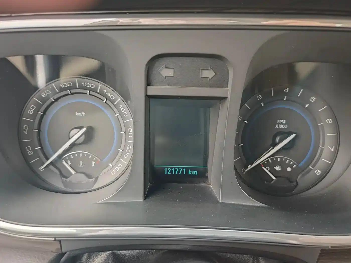 Buick GL8 2013 3.0L XT Luxury Business Flagship Edition — миниатюра 13